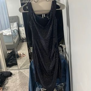 A sparkly navy blue dress. Perfect for New Year’s!